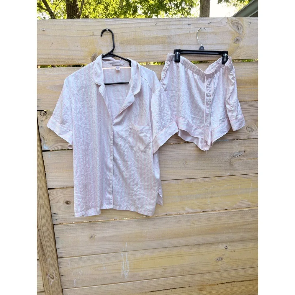 Victoria's Secret Pink White Striped Satin Pajama Set XL Short Sleeve Shorts